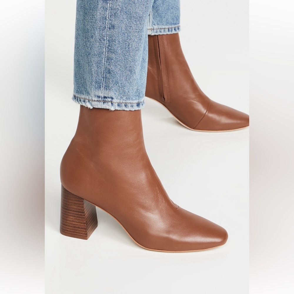 Elegant Brown Ankle Boots - Picture 2 of 6